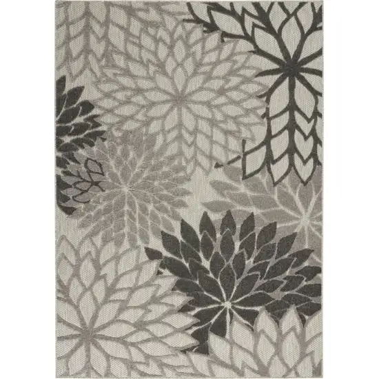 Gray Indoor Outdoor Area Rug Photo 1