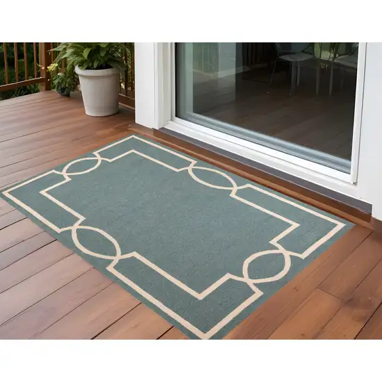 Gray and Ivory Handmade Indoor Outdoor Area Rug Photo 1