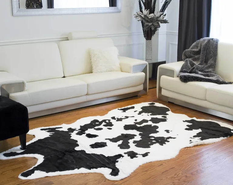 Sugarland Black And White Faux Hide - Area Rug Photo 3