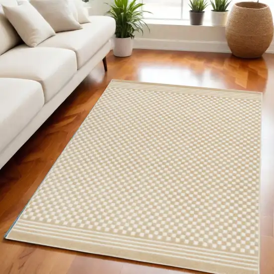 Tan Geometric Area Rug Photo 1