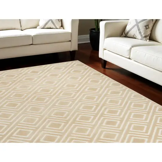 Tan Geometric Area Rug Photo 1