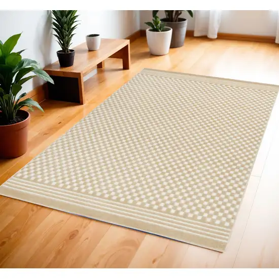 Tan Geometric Area Rug Photo 1