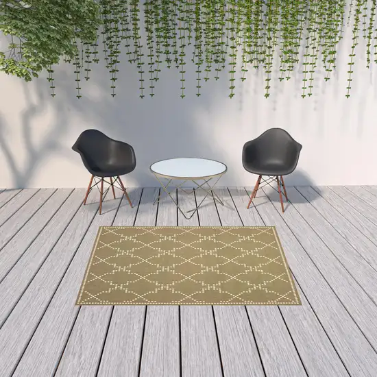 Tan Geometric Stain Resistant Indoor Outdoor Area Rug Photo 2