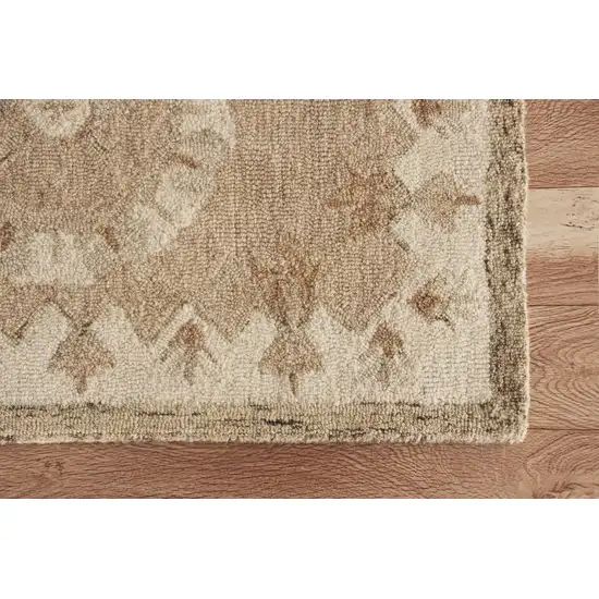 Tan Retro Modern Medallion Runner Rug Photo 4