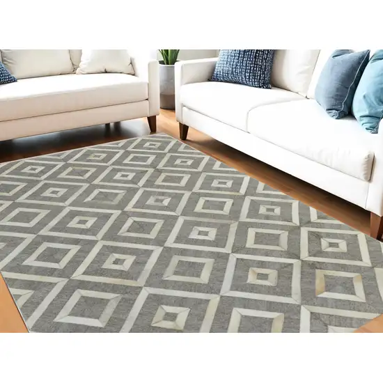 Tan and Ivory Geometric Hand Woven Area Rug Photo 1