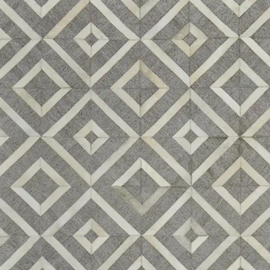 Tan and Ivory Geometric Hand Woven Area Rug Photo 3