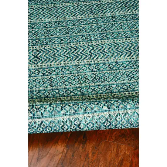 Teal Geometric Pattern Indoor Outdoor Area Rug Photo 3