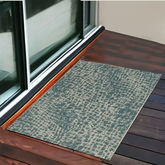 3'X4' Teal Machine Woven Uv Treated Animal Print Indoor Outdoor Accent Rug Photo 1