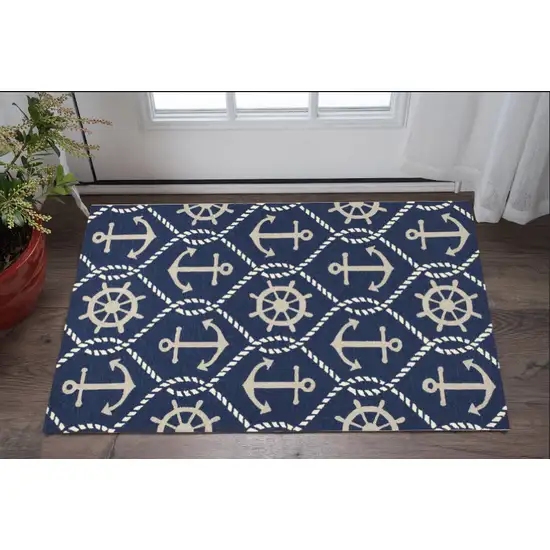 Uv Treated Polypropylene Navy Accent Rug Photo 1