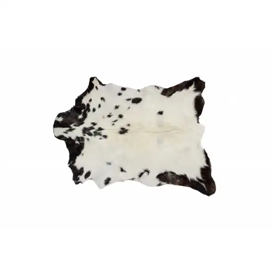 White And Black Calfskin - Area Rug Photo 1