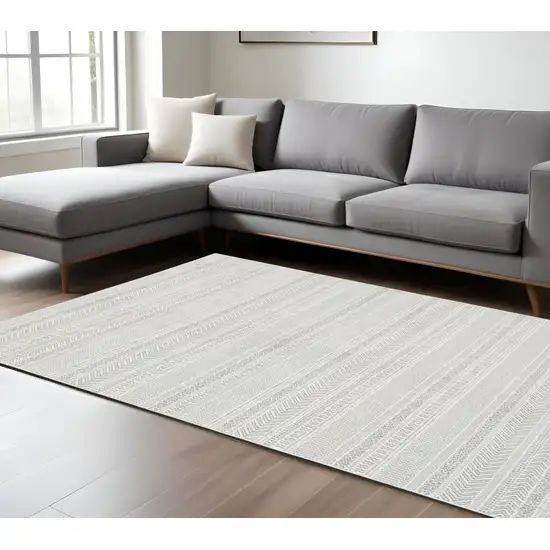 Gray and White Geometric Power Loom Area Rug Photo 1