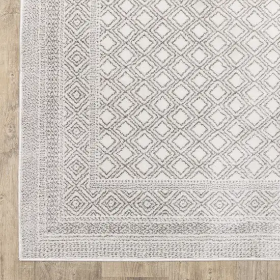 White And Grey Oriental Power Loom Stain Resistant Area Rug Photo 3