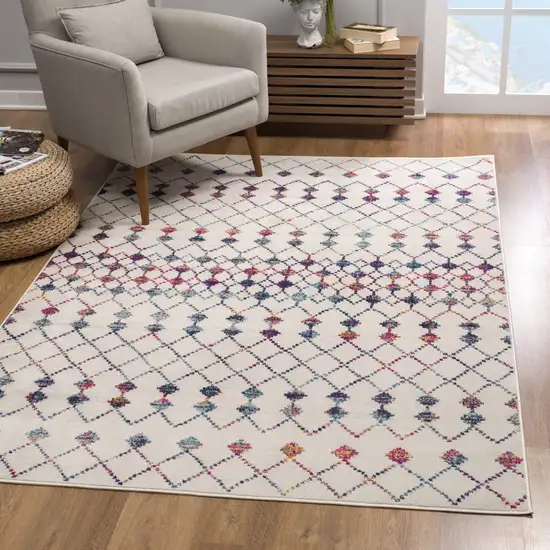 White Modern Geometric Grid Area Rug Photo 5