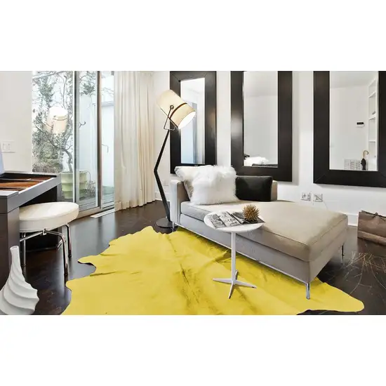 Yellow Cowhide - Rug Photo 4