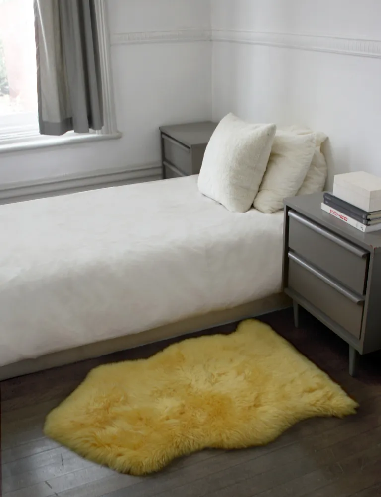 Yellow New Zealand Natural Sheepskin Rug Photo 4